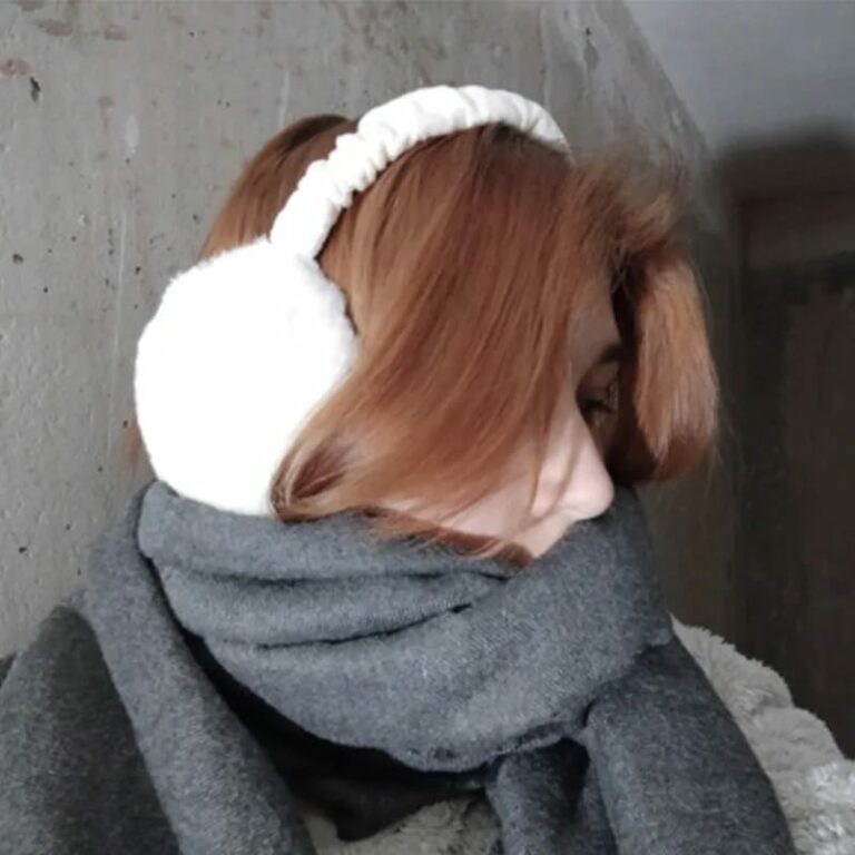 Faux Fur Cozy Earmuffs details - AFRO-WHITE